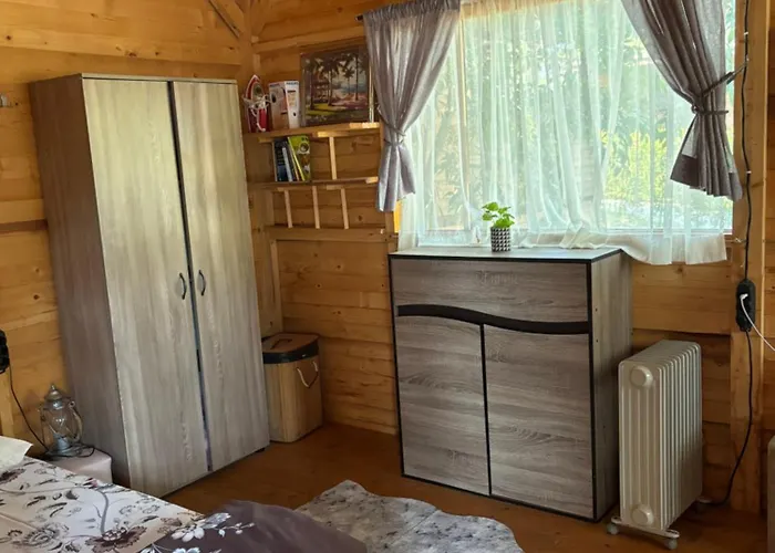 Дом отдыха елия - почивка край морето Лозенец